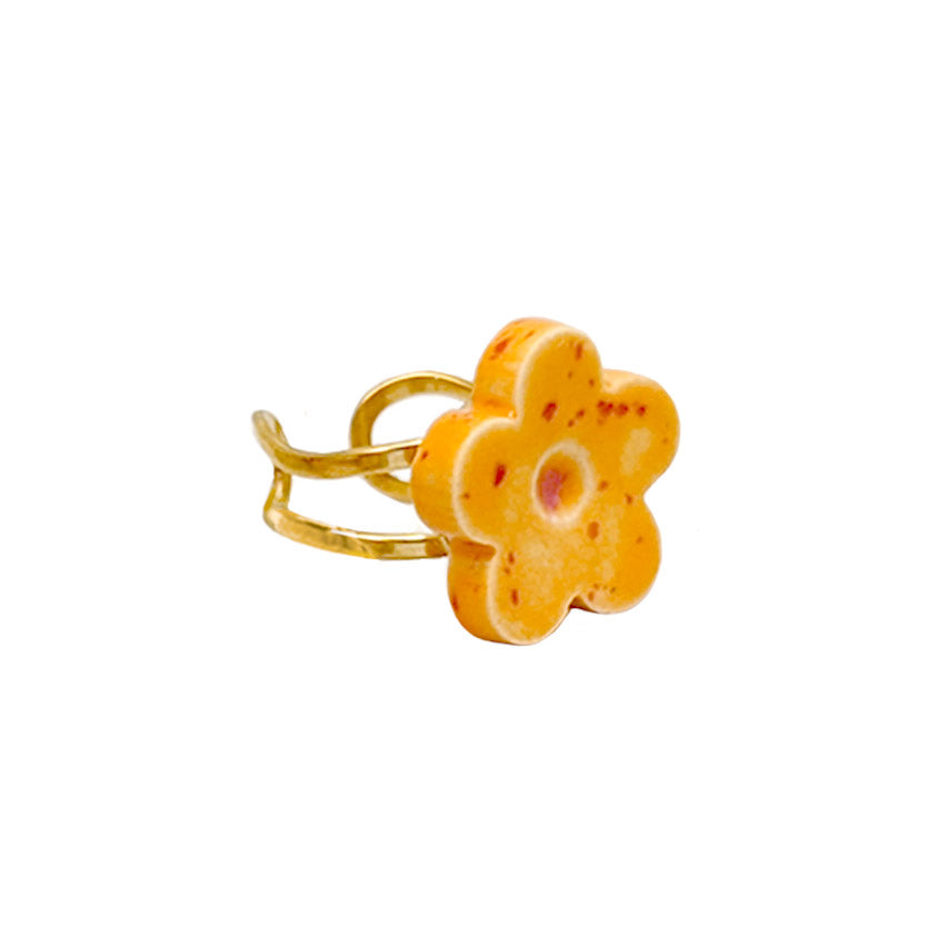 Super Puffy Cloud Flower Ring