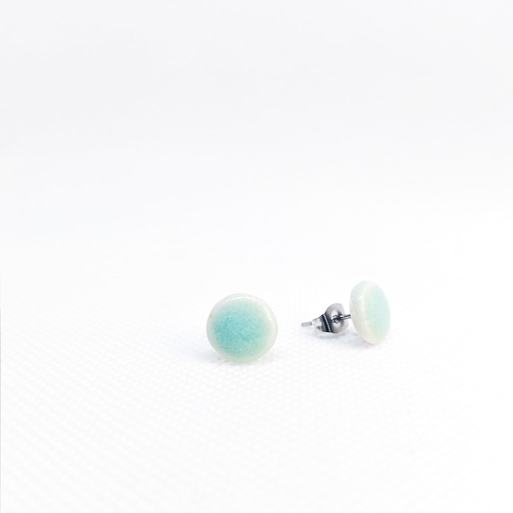 Minimal Circle Studs