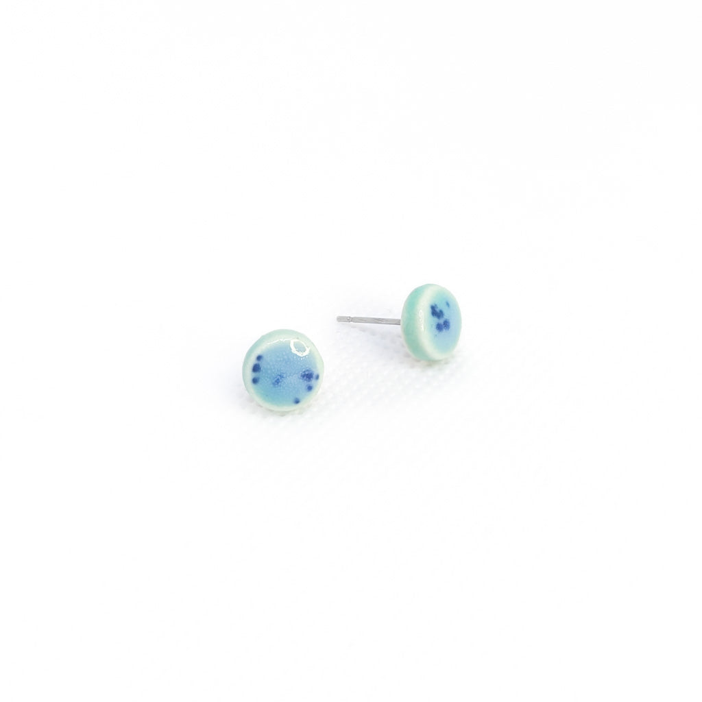 Minimal Circle Studs
