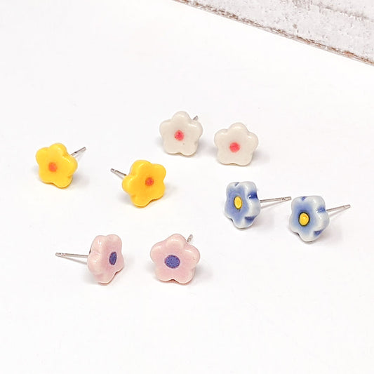 Puffy Cloud Flower Studs